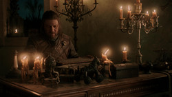 extant_GameOfThrones_1x06-AGoldenCrown_4776