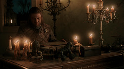 extant_GameOfThrones_1x06-AGoldenCrown_4777