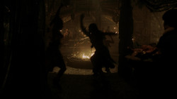 extant_GameOfThrones_1x06-AGoldenCrown_4896