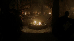 extant_GameOfThrones_1x06-AGoldenCrown_4898