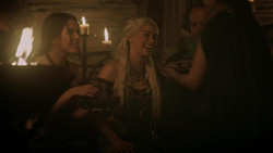 extant_GameOfThrones_1x06-AGoldenCrown_4913