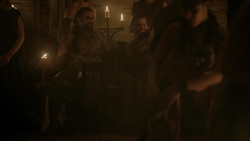 extant_GameOfThrones_1x06-AGoldenCrown_4915