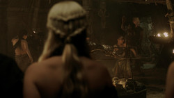 extant_GameOfThrones_1x06-AGoldenCrown_4928