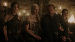 extant_GameOfThrones_1x06-AGoldenCrown_4936