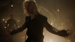 extant_GameOfThrones_1x06-AGoldenCrown_4951