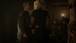 extant_GameOfThrones_1x06-AGoldenCrown_4965