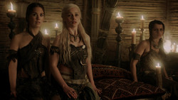 extant_GameOfThrones_1x06-AGoldenCrown_4972