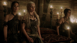 extant_GameOfThrones_1x06-AGoldenCrown_4974
