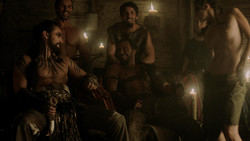 extant_GameOfThrones_1x06-AGoldenCrown_4975