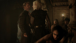 extant_GameOfThrones_1x06-AGoldenCrown_4977