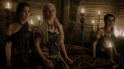 extant_GameOfThrones_1x06-AGoldenCrown_4992
