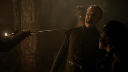 extant_GameOfThrones_1x06-AGoldenCrown_5030