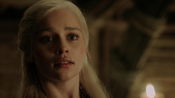 extant_GameOfThrones_1x06-AGoldenCrown_5041