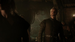 extant_GameOfThrones_1x06-AGoldenCrown_5052