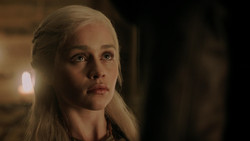 extant_GameOfThrones_1x06-AGoldenCrown_5135
