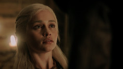 extant_GameOfThrones_1x06-AGoldenCrown_5158