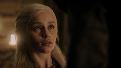 extant_GameOfThrones_1x06-AGoldenCrown_5173
