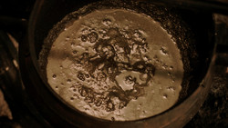 extant_GameOfThrones_1x06-AGoldenCrown_5323