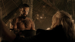 extant_GameOfThrones_1x06-AGoldenCrown_5349