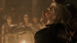 extant_GameOfThrones_1x06-AGoldenCrown_5355