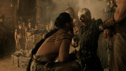 extant_GameOfThrones_1x06-AGoldenCrown_5367