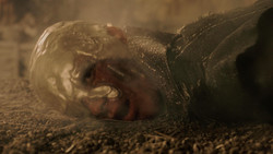 extant_GameOfThrones_1x06-AGoldenCrown_5377