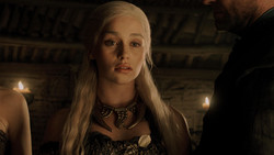 extant_GameOfThrones_1x06-AGoldenCrown_5384