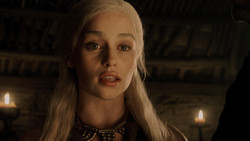 extant_GameOfThrones_1x06-AGoldenCrown_5393