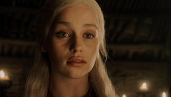 extant_GameOfThrones_1x06-AGoldenCrown_5398