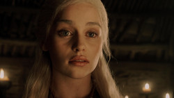extant_GameOfThrones_1x06-AGoldenCrown_5399