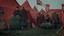extant_GameOfThrones_1x07-YouWinOrYouDie_0016