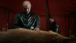 extant_GameOfThrones_1x07-YouWinOrYouDie_0043