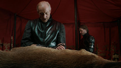 extant_GameOfThrones_1x07-YouWinOrYouDie_0044