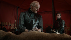 extant_GameOfThrones_1x07-YouWinOrYouDie_0101