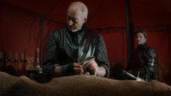 extant_GameOfThrones_1x07-YouWinOrYouDie_0103