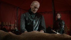 extant_GameOfThrones_1x07-YouWinOrYouDie_0114