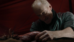 extant_GameOfThrones_1x07-YouWinOrYouDie_0178