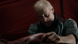extant_GameOfThrones_1x07-YouWinOrYouDie_0181