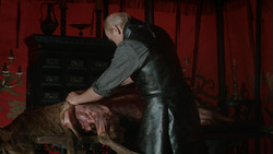 extant_GameOfThrones_1x07-YouWinOrYouDie_0208