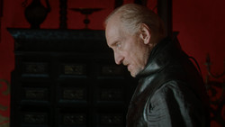 extant_GameOfThrones_1x07-YouWinOrYouDie_0224
