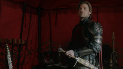 extant_GameOfThrones_1x07-YouWinOrYouDie_0284