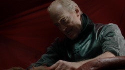 extant_GameOfThrones_1x07-YouWinOrYouDie_0330