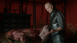 extant_GameOfThrones_1x07-YouWinOrYouDie_0378