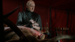 extant_GameOfThrones_1x07-YouWinOrYouDie_0413