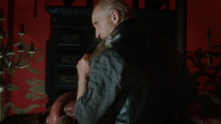 extant_GameOfThrones_1x07-YouWinOrYouDie_0514
