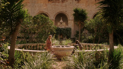 extant_GameOfThrones_1x07-YouWinOrYouDie_0522