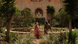 extant_GameOfThrones_1x07-YouWinOrYouDie_0542