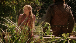 extant_GameOfThrones_1x07-YouWinOrYouDie_0649