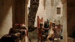 extant_GameOfThrones_1x07-YouWinOrYouDie_0852