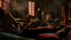 extant_GameOfThrones_1x07-YouWinOrYouDie_0893